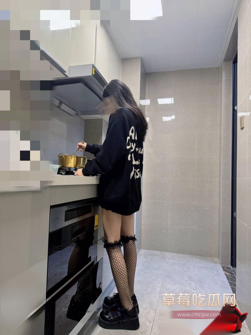 意淫自己妹妹 13 意淫自己妹妹 13