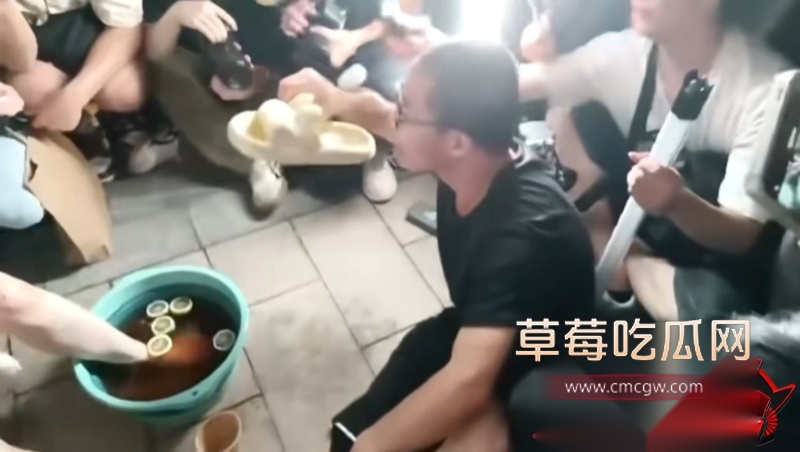 萤火虫漫展后续 1 萤火虫漫展后续 1