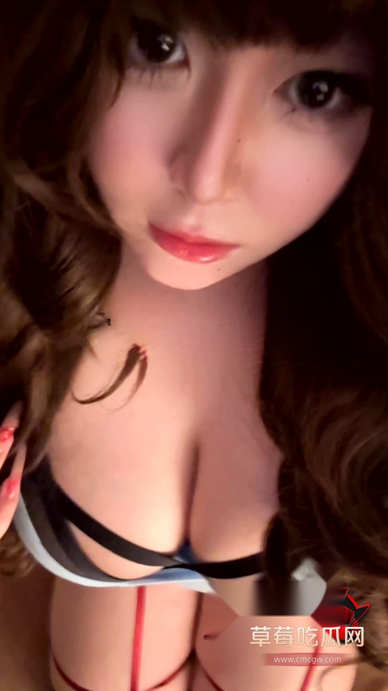抖音万粉巨乳网红 滴哩哩2 抖音万粉巨乳网红 滴哩哩2