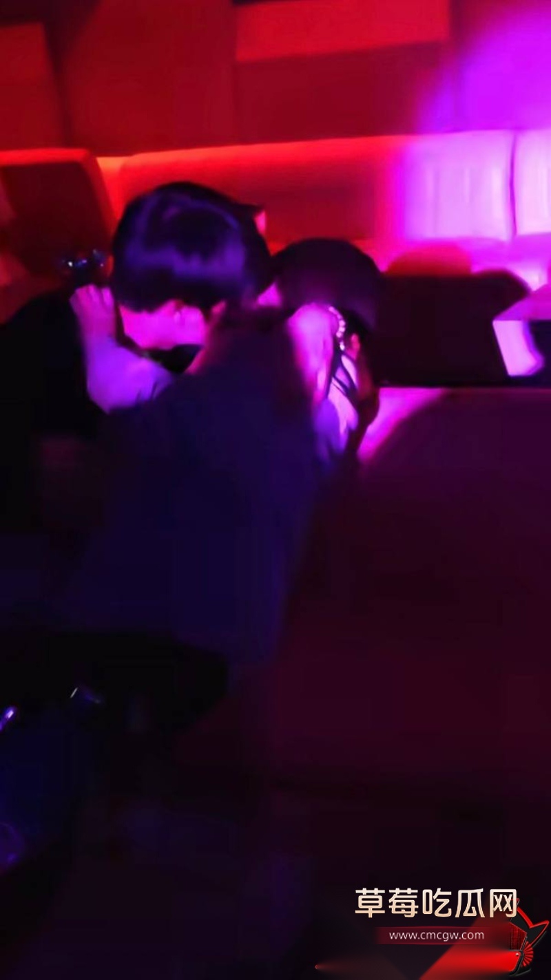 男网红赖禧龙出轨 27 男网红赖禧龙出轨 27