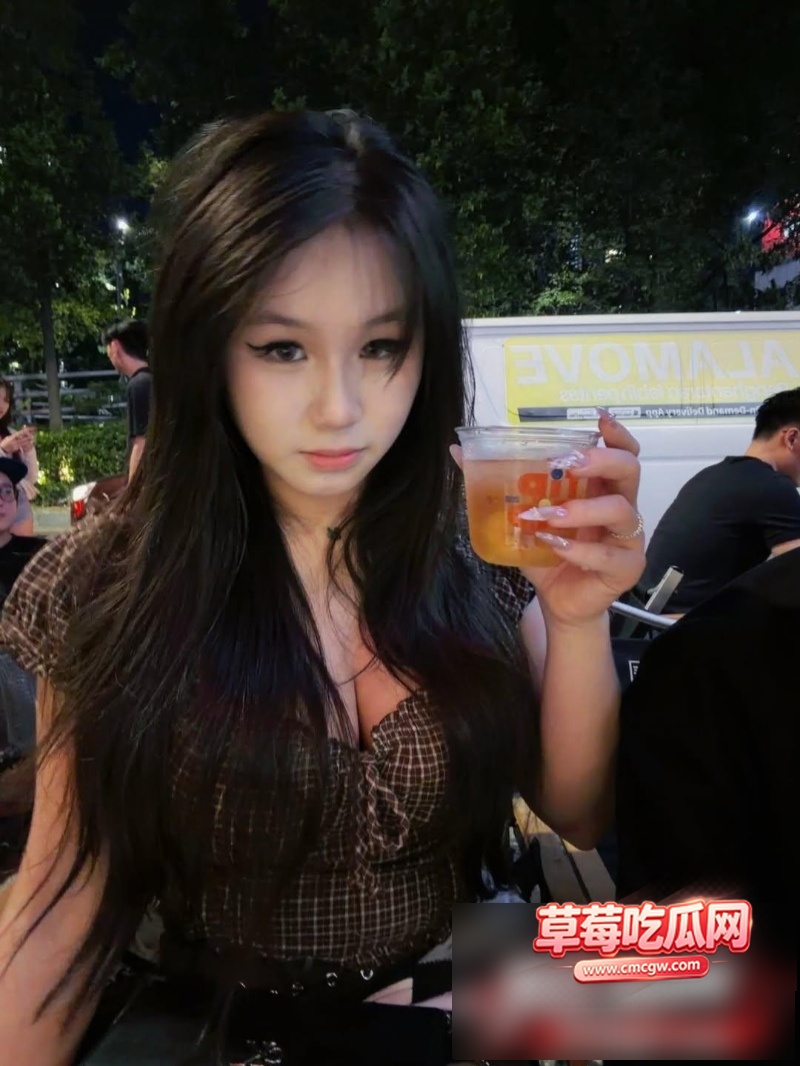 高颜巨乳母狗 童怡玺 13