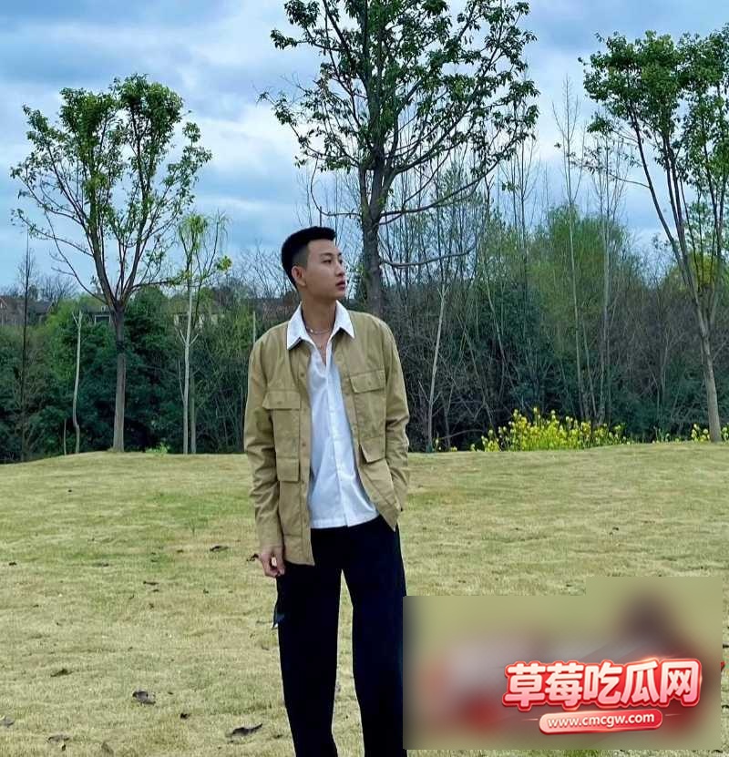 快手213w粉男网红 邓川13 快手213w粉男网红 邓川13