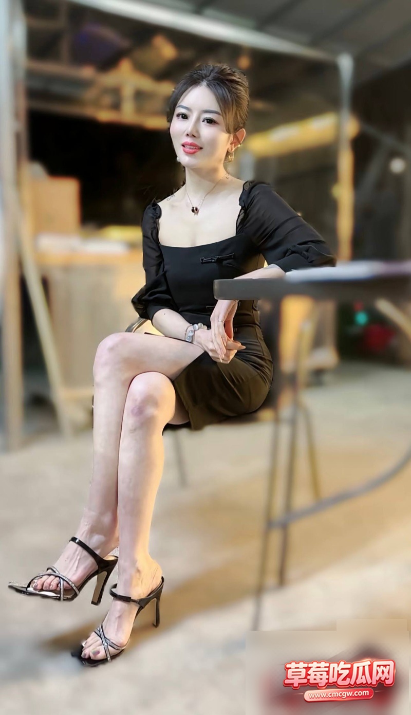抖音网红烧烤店老板娘琴姐 9 抖音网红烧烤店老板娘琴姐 9