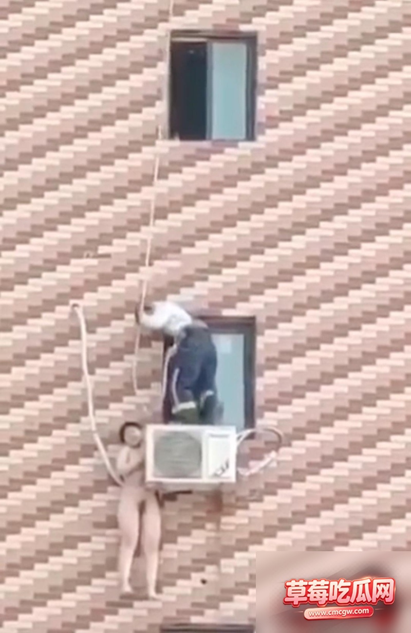 老王出轨被捉奸现场 1 老王出轨被捉奸现场 1