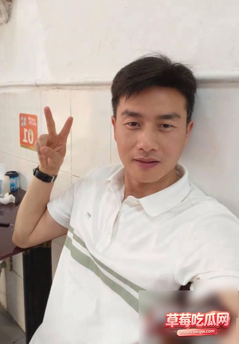 抖音网红闻鸡起舞5 抖音网红闻鸡起舞5