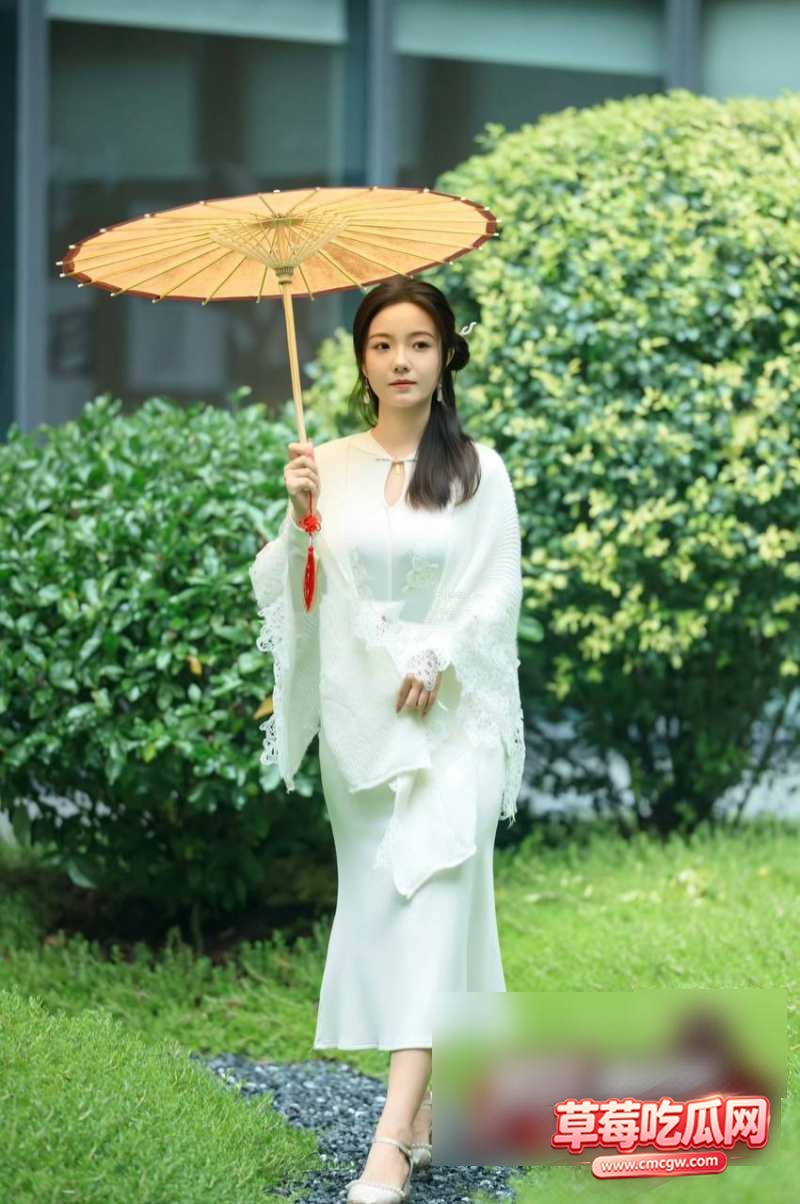 百万粉汽车女博主 Lucky不懂车4