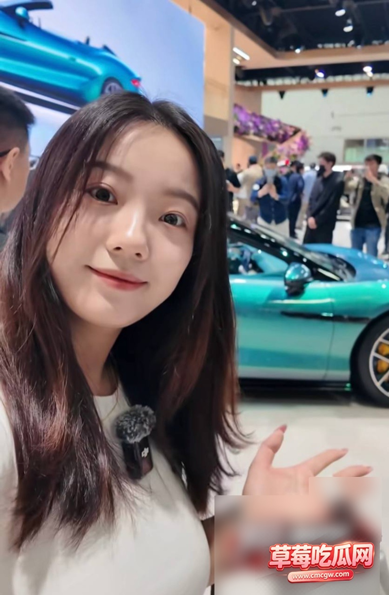百万粉汽车女博主 Lucky不懂车8