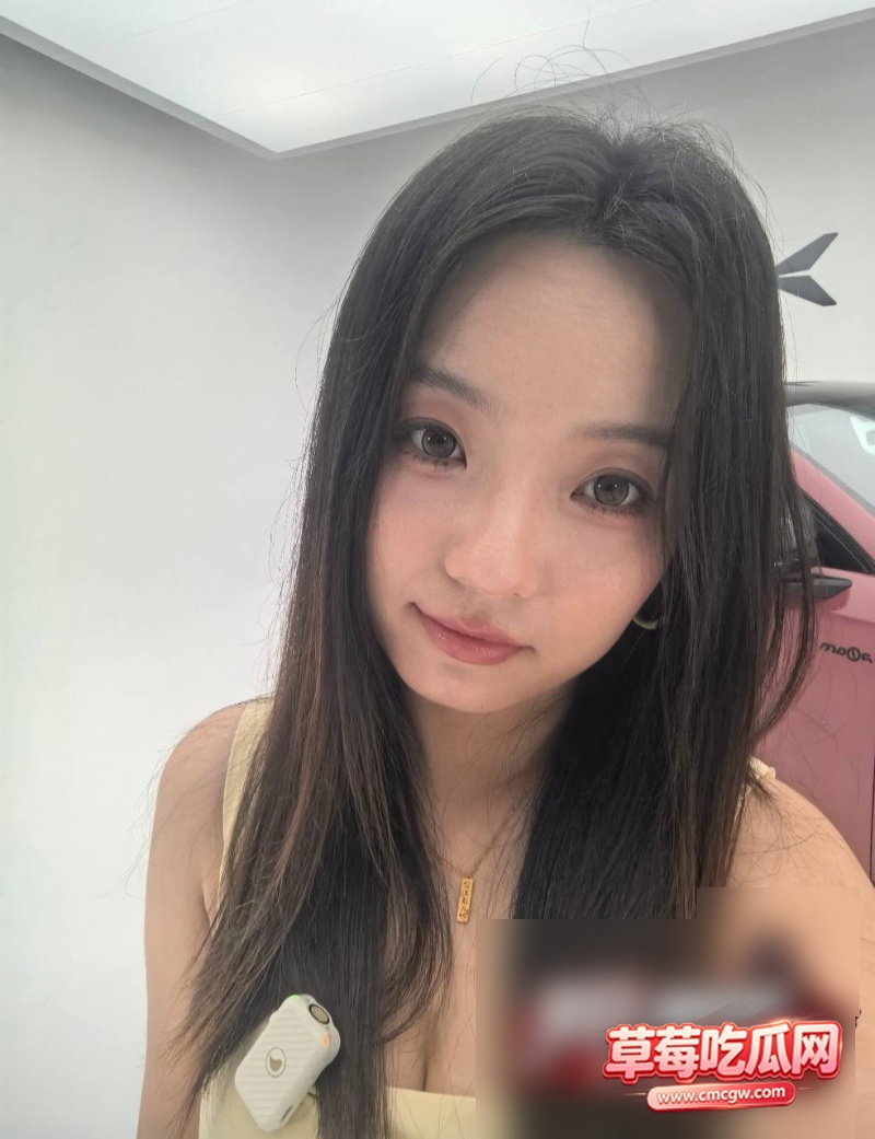 百万粉汽车女博主 Lucky不懂车9