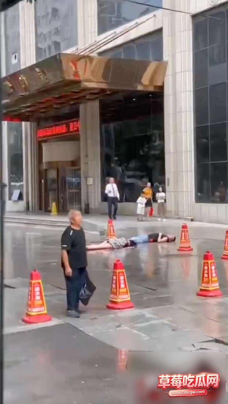 延安金泽酒店门口事件4