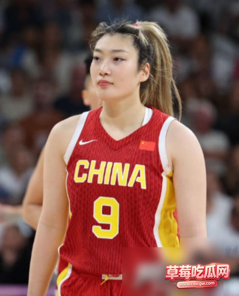 女篮李梦被曝知三当三 13 女篮李梦被曝知三当三 13