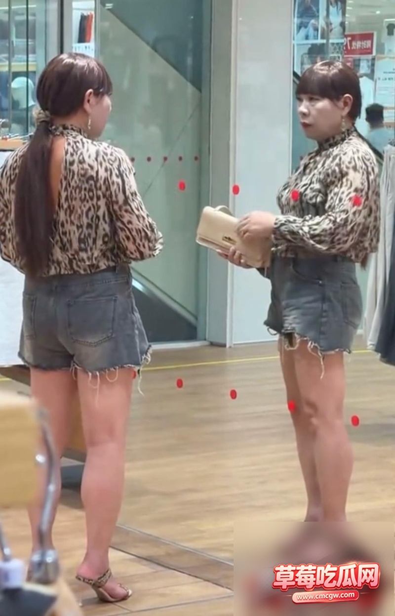 红姐女装试穿视频3 红姐女装试穿视频3