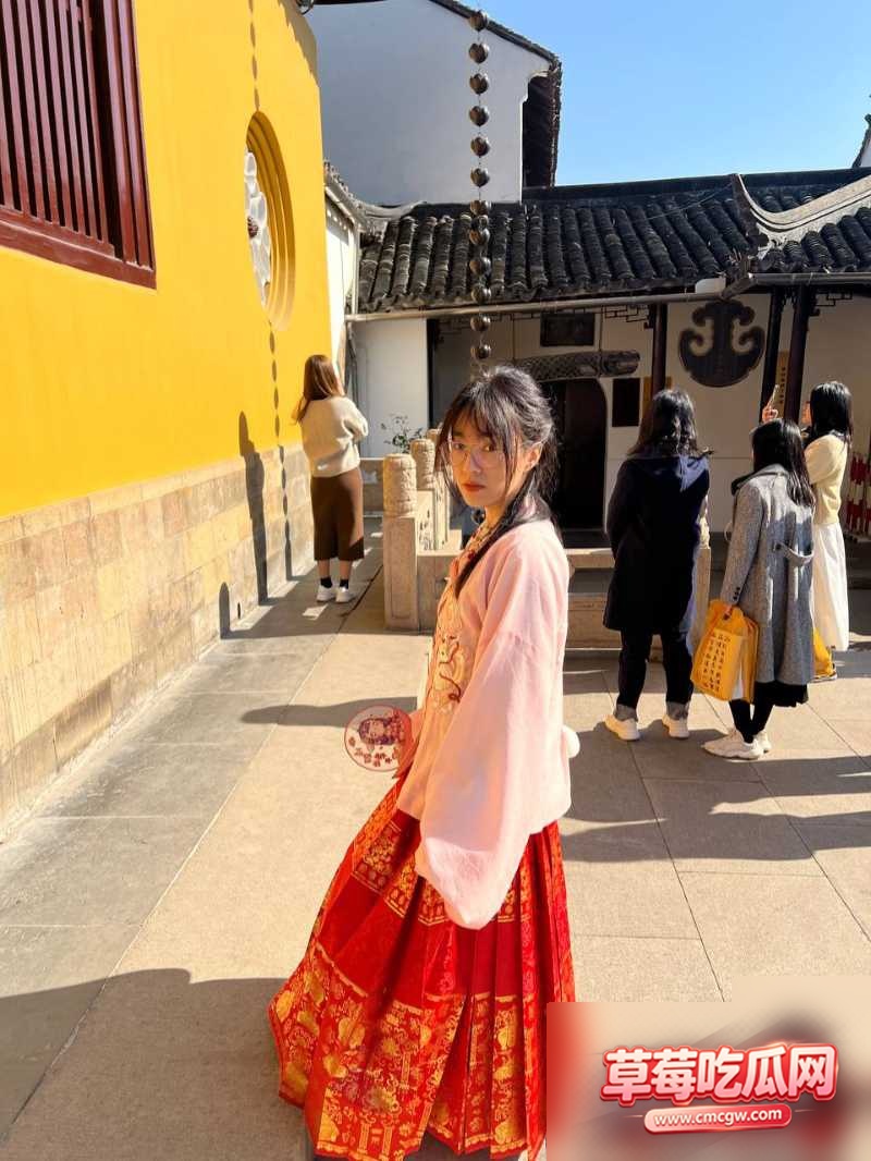 极品反差眼镜妹小黎 12 极品反差眼镜妹小黎 12