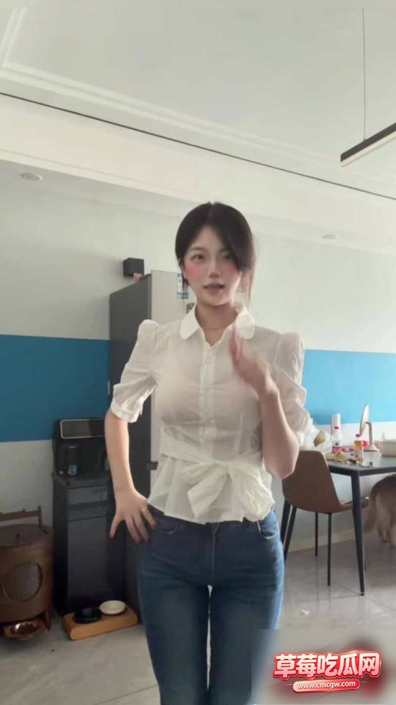 抖音58万粉网红藤藤菜2