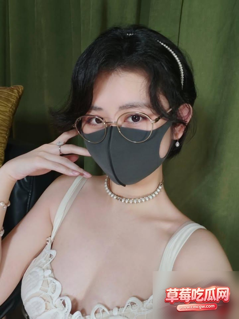 福利姬奶咪最新福利1 福利姬奶咪最新福利1