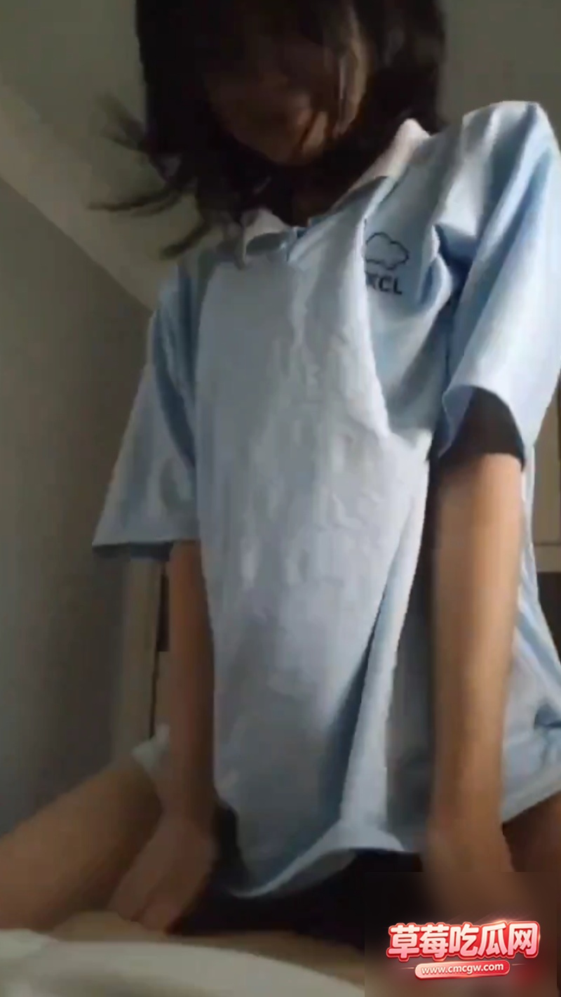清纯学生妹约炮视频2 清纯学生妹约炮视频2