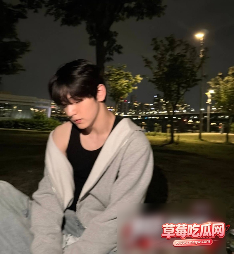崔秀彬20