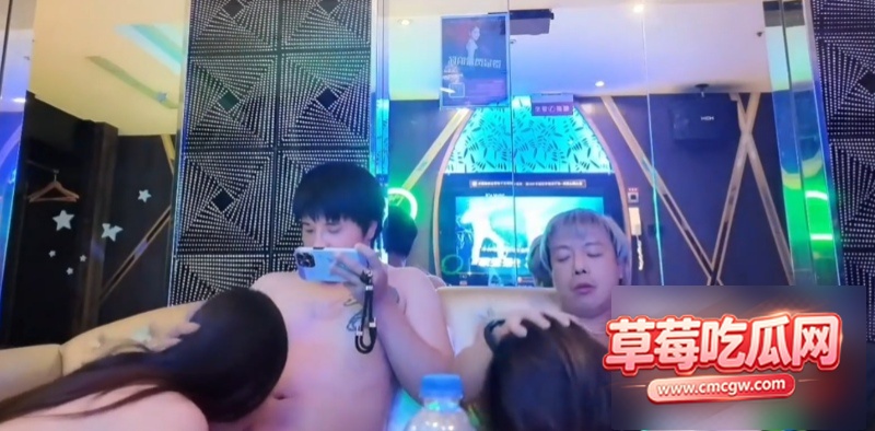 男男女女KTV玩4P5 男男女女KTV玩4P5
