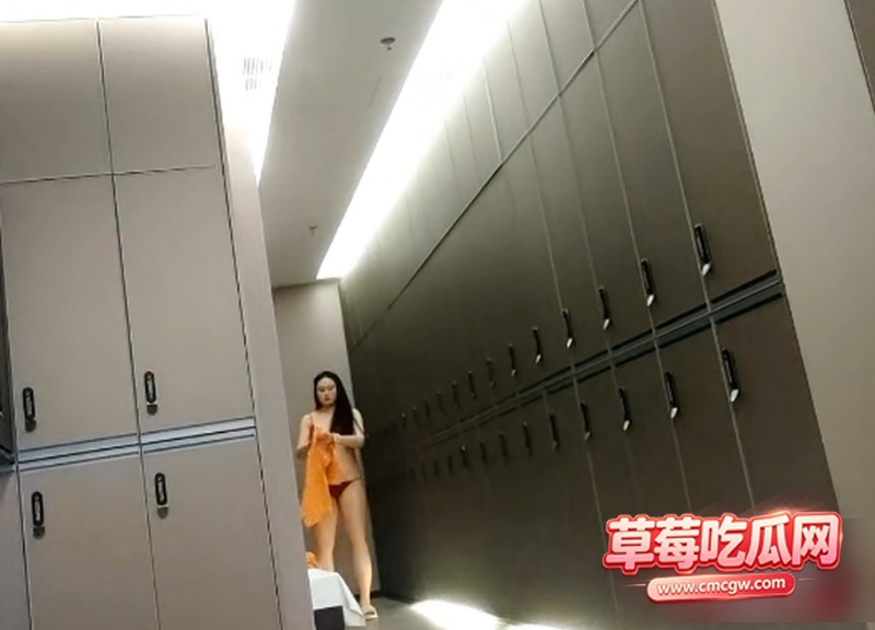 高价偷拍实录4 高价偷拍实录4