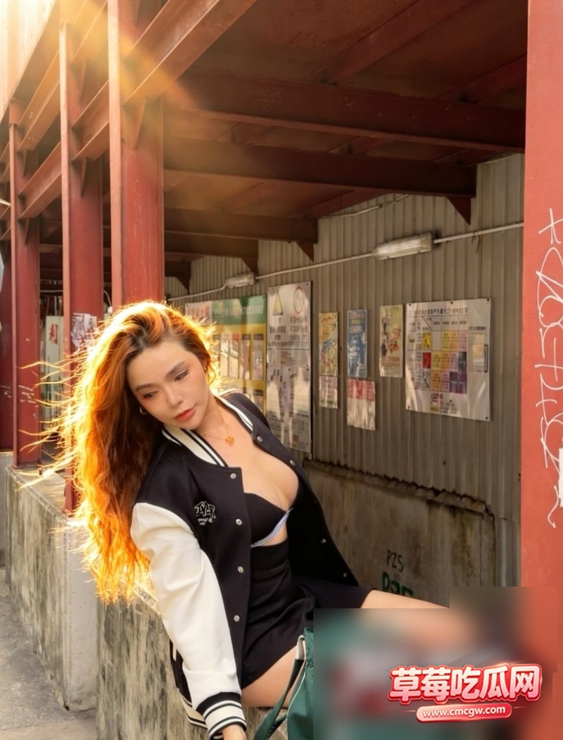 极品高颜值巨乳网红 AngelTee2 极品高颜值巨乳网红 AngelTee2