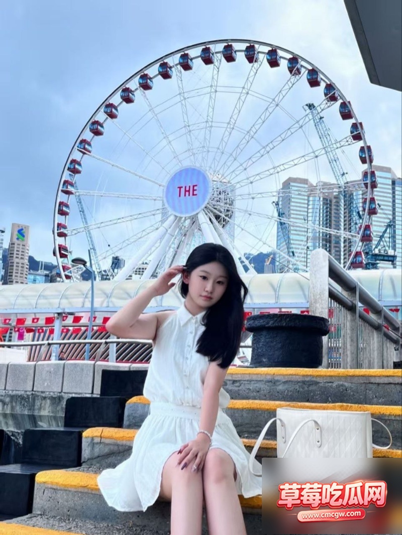 吴思淼自慰视频流出 2 吴思淼自慰视频流出 2