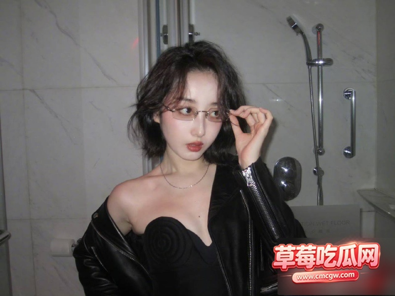 曝蒋梦婕恋情 9