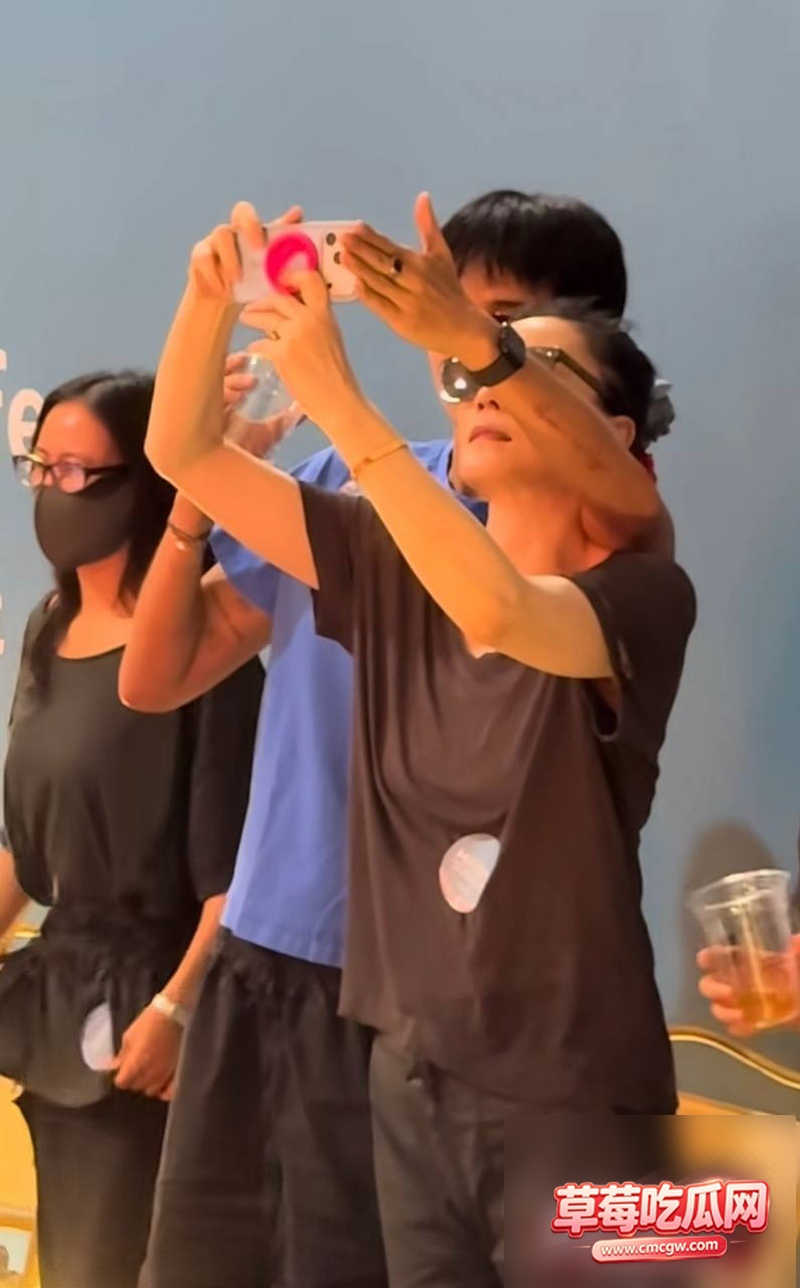 王菲男闺蜜Ryan丑闻23 王菲男闺蜜Ryan丑闻23