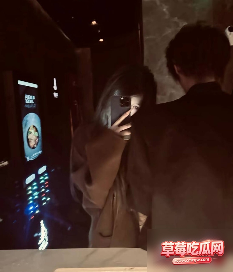 京圈网红kk3岁32 京圈网红kk3岁32