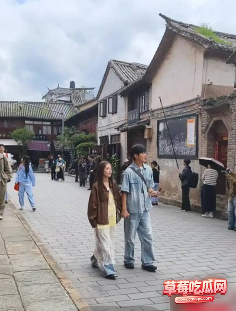 高梓淇45岁的离婚六年后首度公开新恋情 16