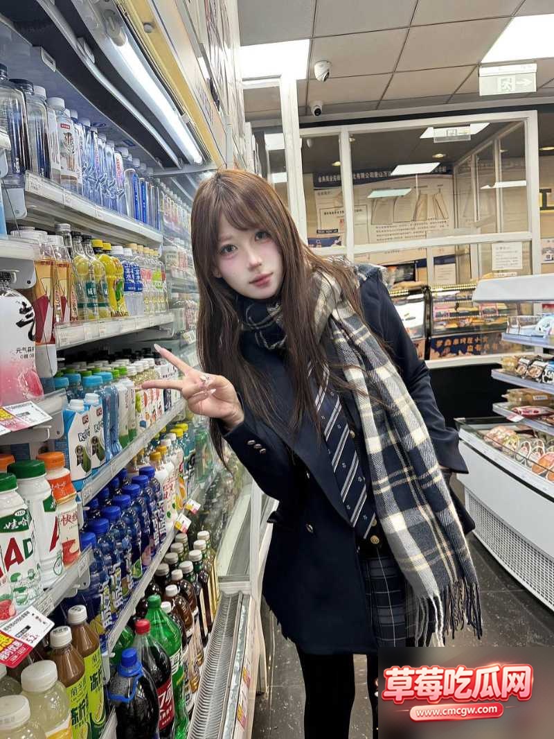 田熠彤自拍性爱视频3 田熠彤自拍性爱视频3