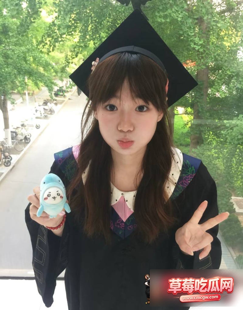 河南师范大学新生张萍5
