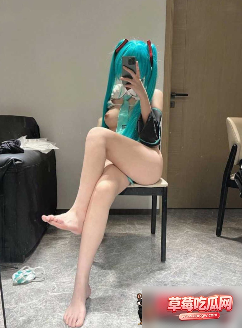 推特极品福利姬悠宝三岁1