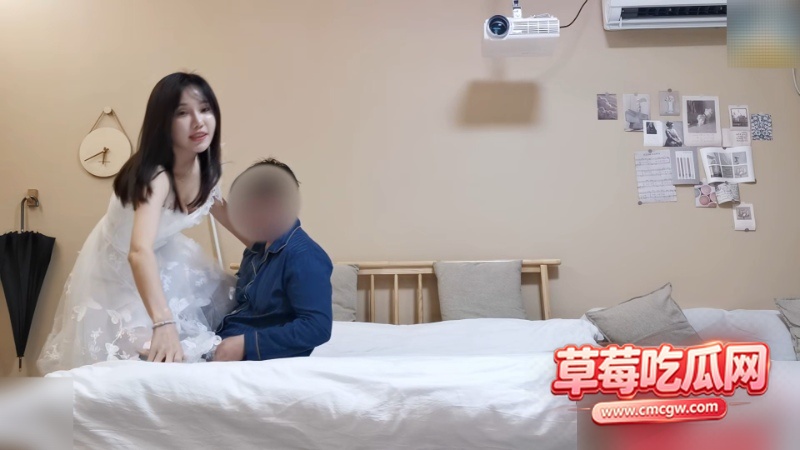 辟帝约到长腿美乳00后甜妹上门 2 辟帝约到长腿美乳00后甜妹上门 2