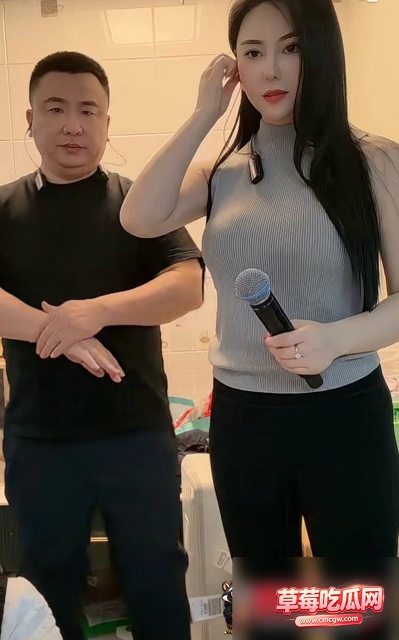 快手351W粉男网红雨化田夫妻21 快手351W粉男网红雨化田夫妻21