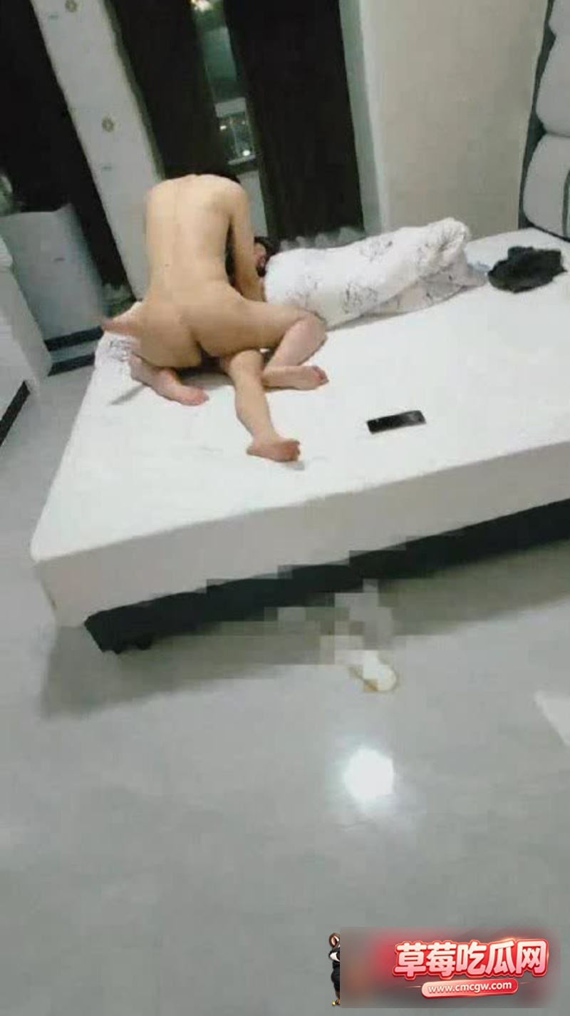 海角社区博主骚妻的浪叫3 海角社区博主骚妻的浪叫3