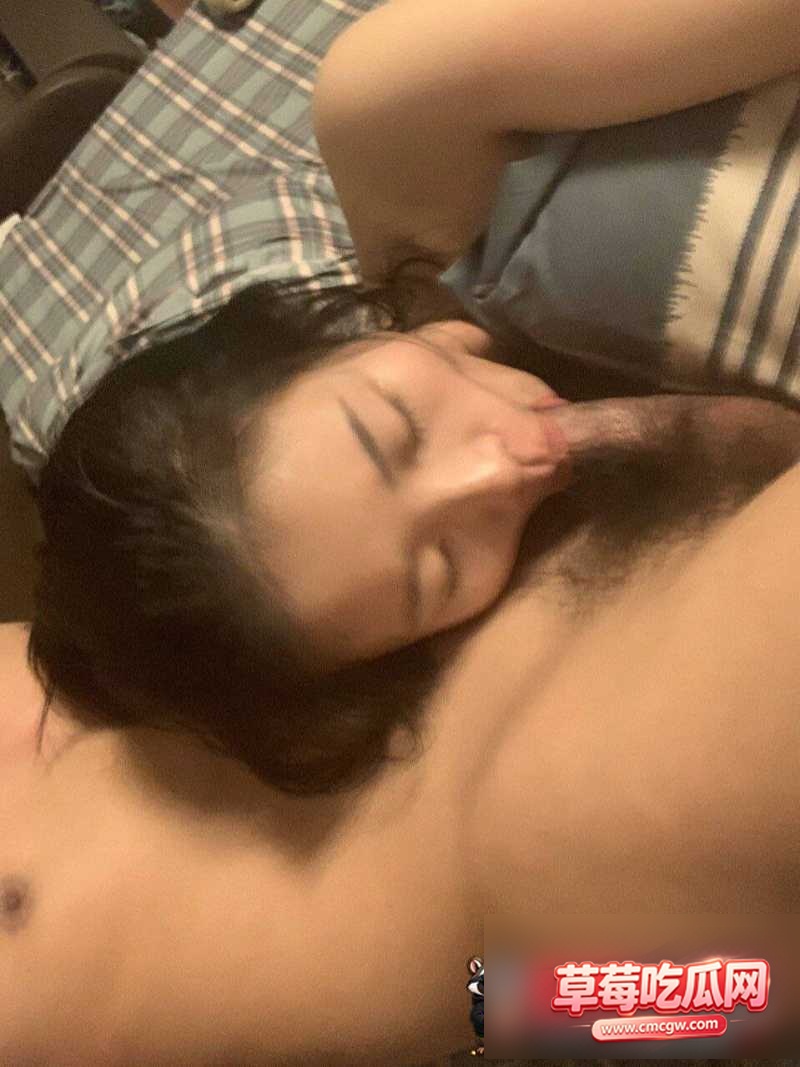 超级大奶人妻苏北小微4 超级大奶人妻苏北小微4