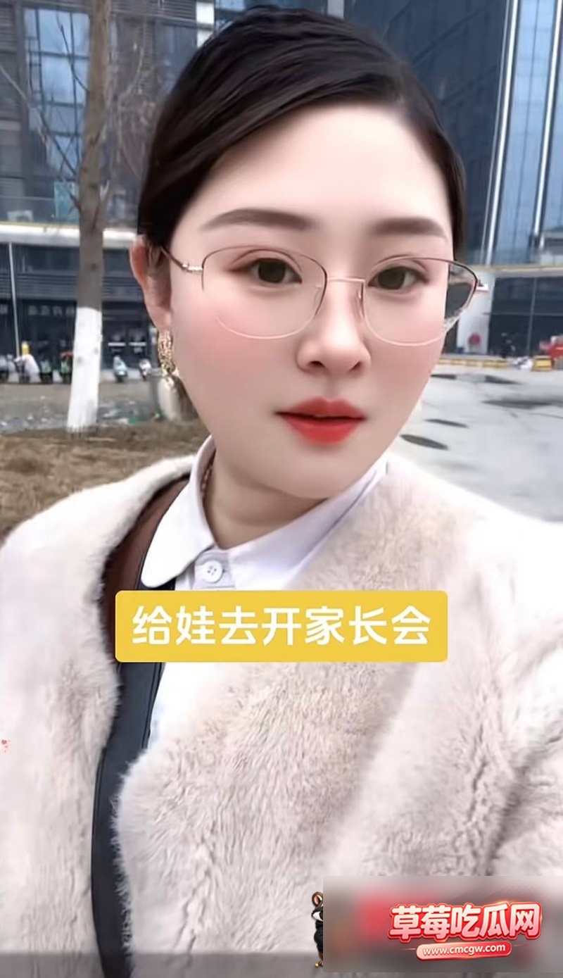 女网红火辣辣出轨7 女网红火辣辣出轨7