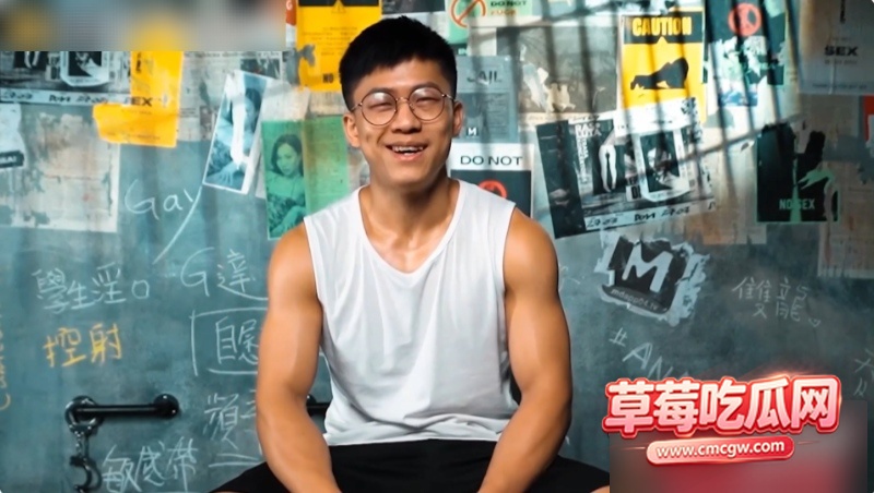台湾纯情肌肉男 房天乐 1 台湾纯情肌肉男 房天乐 1