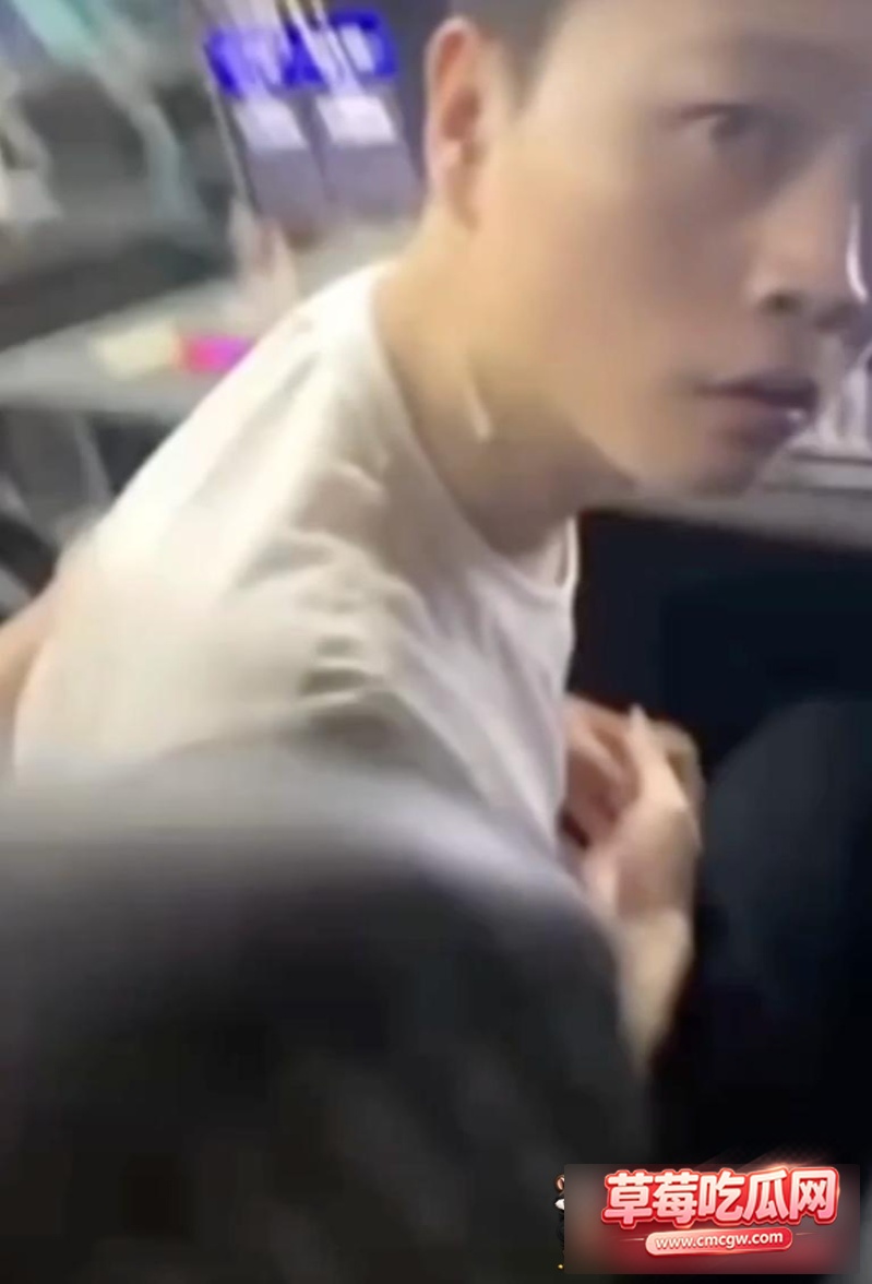 网吧射杀事件1 网吧射杀事件1