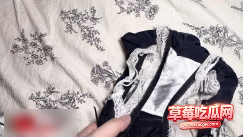 海角 丰乳肥臀的姐姐 3 海角 丰乳肥臀的姐姐 3