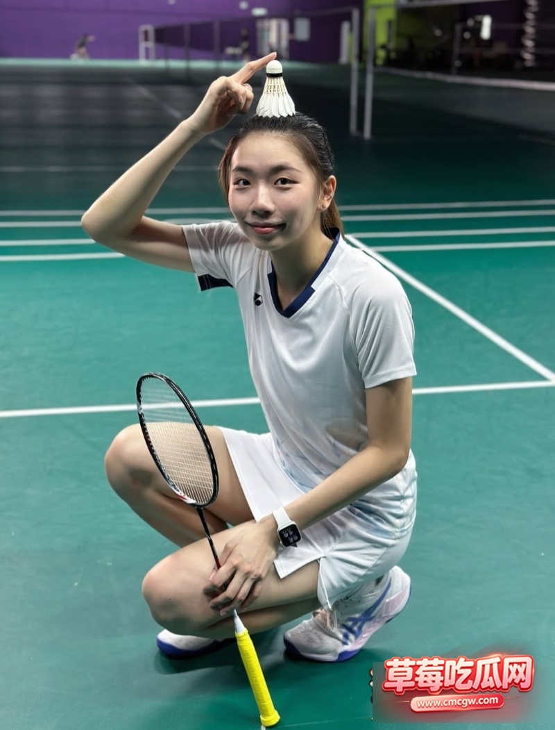 叶灵露脸口交视频流1 叶灵露脸口交视频流1