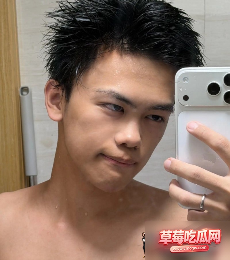 林晓星切鸡自宫视频1 林晓星切鸡自宫视频1