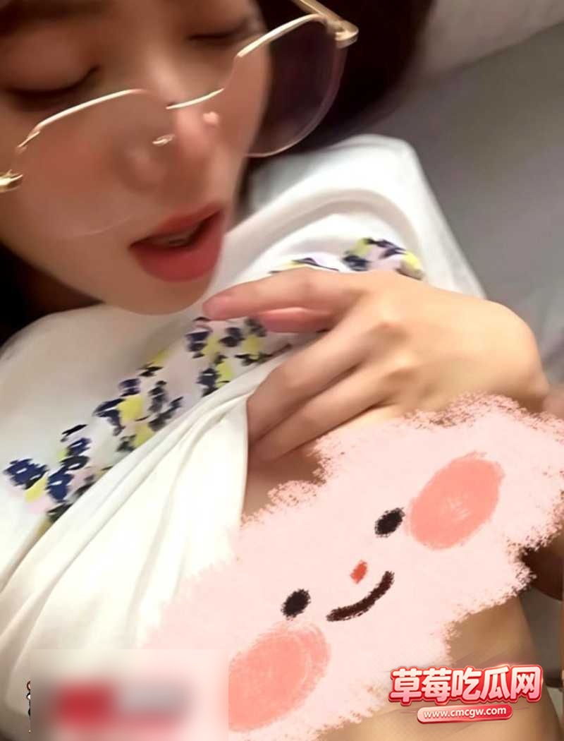 莉娜 1 莉娜 1