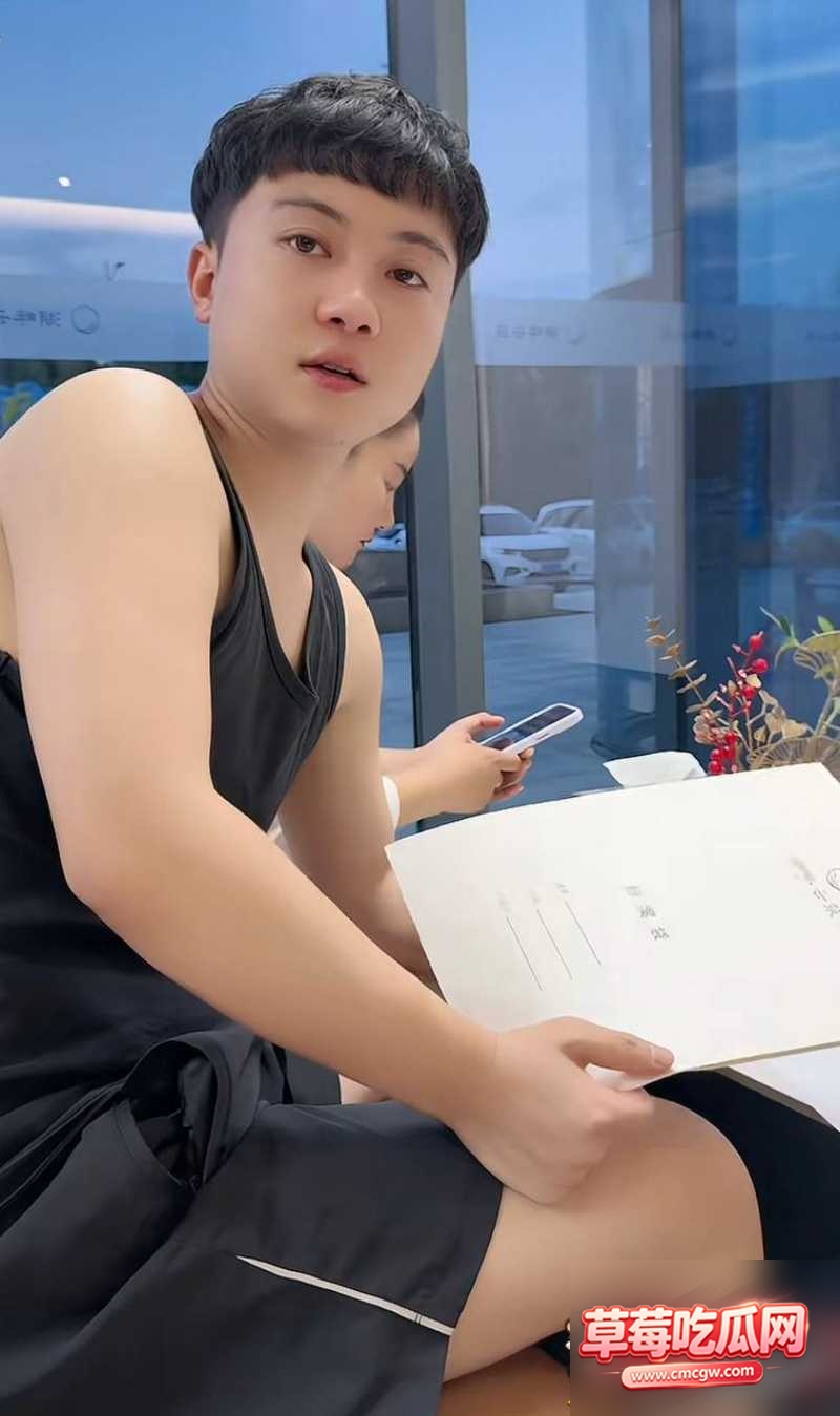 男网红高傲斌21 男网红高傲斌21