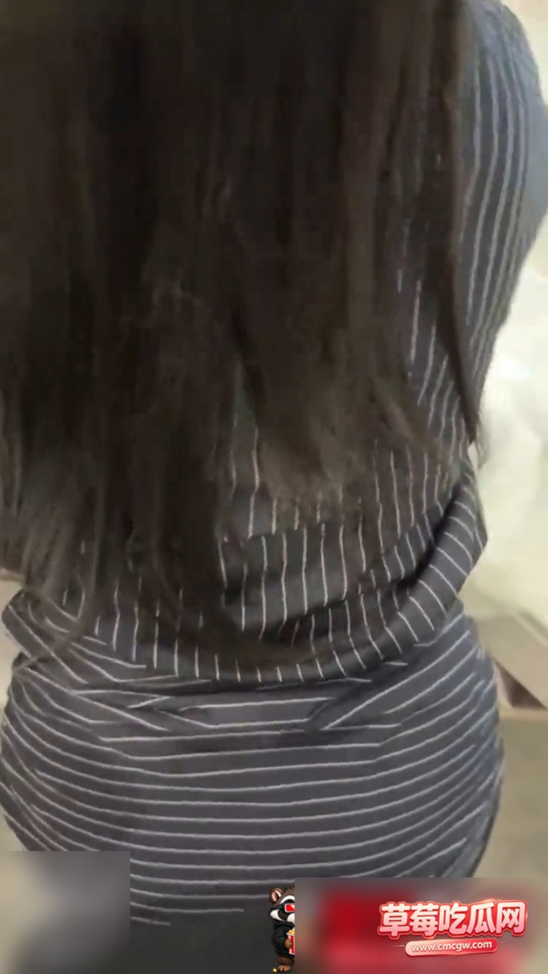 海角社区作者反差人妻萝莉婊 1 海角社区作者反差人妻萝莉婊 1