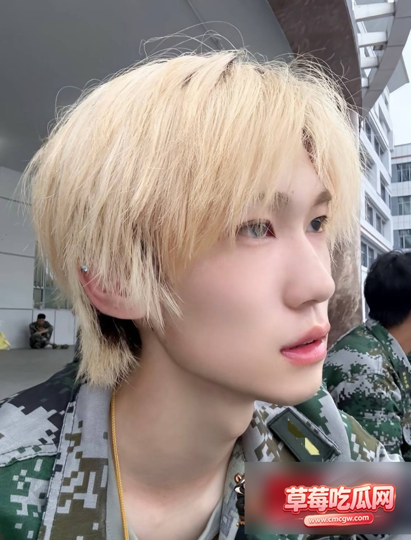 网红kiss出轨视频6 网红kiss出轨视频6