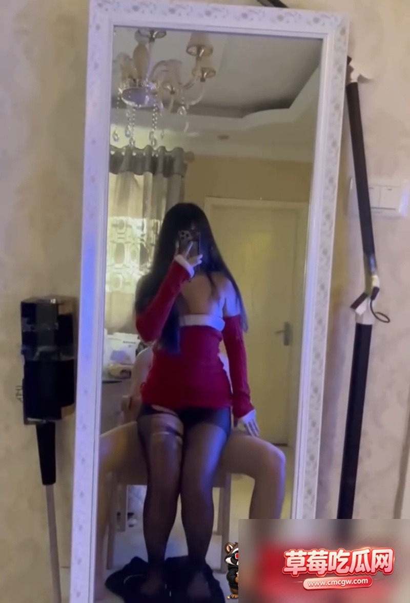 抖音2498w粉男网红梅尼耶撩妹 2