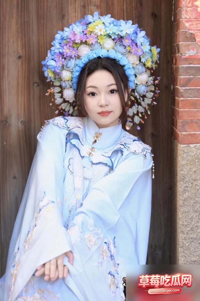 云南大理极品少妇 秦梦秋 11 云南大理极品少妇 秦梦秋 11
