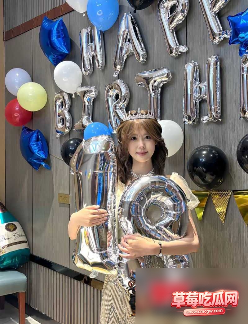 女网红锦鲤小灏15