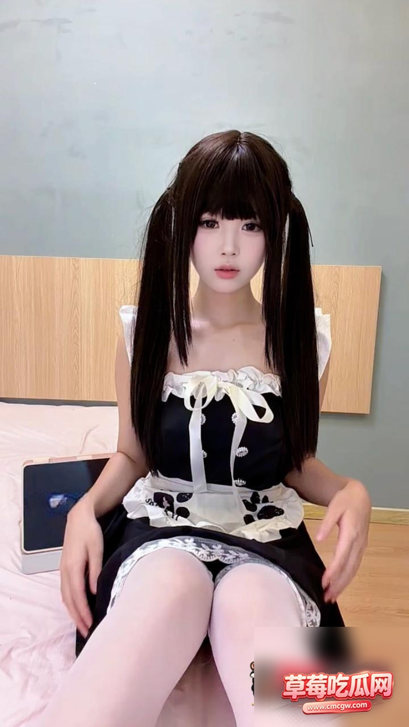 双马尾高颜白皙娇嫩女友 2 双马尾高颜白皙娇嫩女友 2
