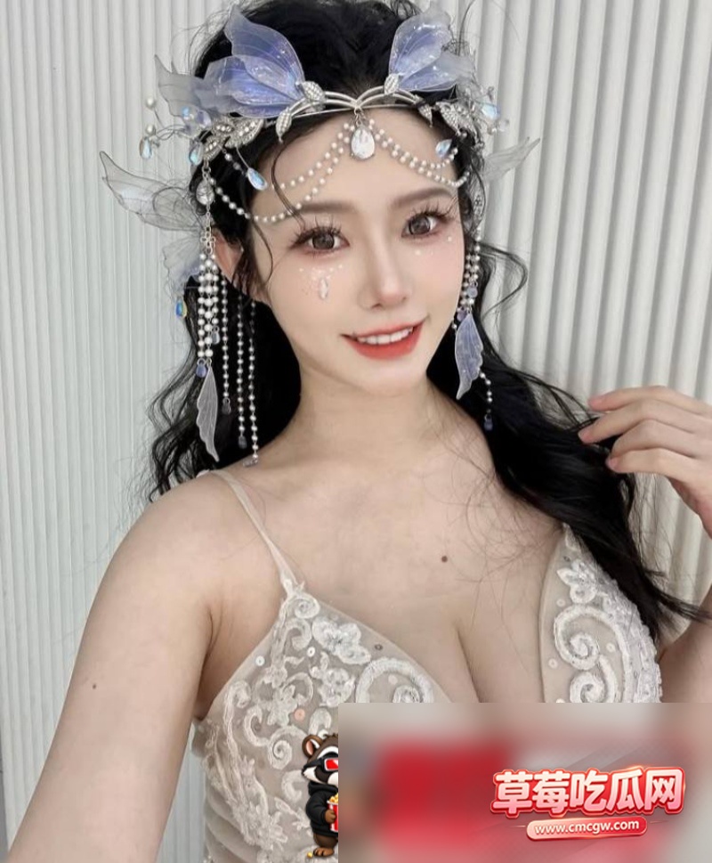 李凯诗性爱视频1 李凯诗性爱视频1